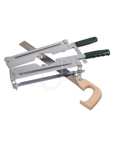 F.C. SET TAGLIO CRANIO TROFEI