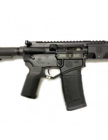 Semiautomatic Rifle DiamondBack DB15 Carbon Cal. 300 AAC Semiautomatic Rifle DiamondBack DB15 Carbon Cal. 300 AAC