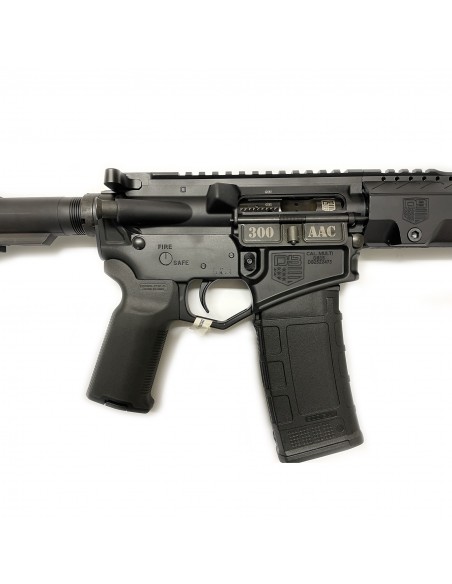 Semiautomatic Rifle DiamondBack DB15 Carbon Cal. 300 AAC Semiautomatic Rifle DiamondBack DB15 Carbon Cal. 300 AAC