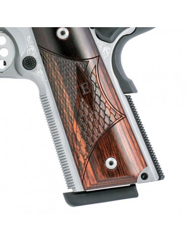 Pistola Semiautomatica Smith & Wesson SW1911 Engraved Cal. 45 ACP Pistola Semiautomatica Smith & Wesson SW1911 Engraved Cal. 45 ACP