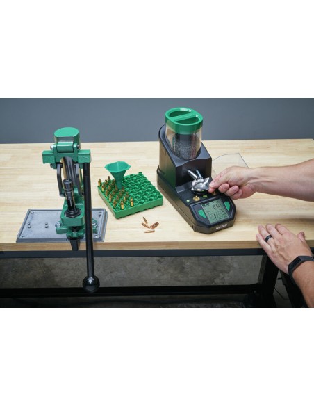 RCBS MATCHMASTER DIGITAL POWDER SCALE & DISPENSER RCBS MATCHMASTER DIGITAL POWDER SCALE & DISPENSER