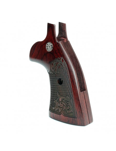 S&W K/L SQUARE TARGET SUPER ROSEWOOD CHECKERED ENGRAVED WITH SILVER MEDALLIONS S&W K/L SQUARE TARGET SUPER ROSEWOOD CHECKERED ENGRAVED WITH SILVER MEDALLIONS