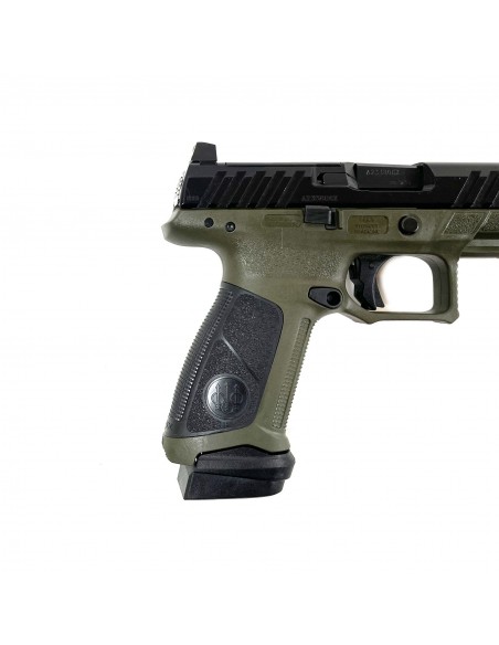 Pistola Semiautomatica Beretta APX A1 FS Tactical Cal. 9x19mm Pistola Semiautomatica Beretta APX A1 FS Tactical Cal. 9x19mm