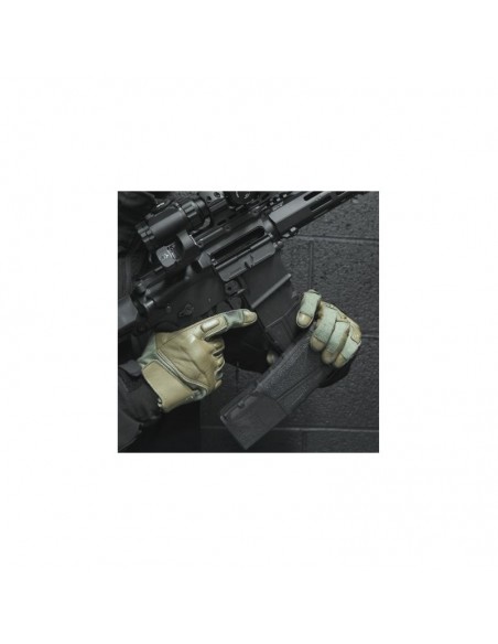 UTG MAGAZINE AR15 30 ROUND CAL 223/5.56 - POLYMER UTG MAGAZINE AR15 30 ROUND CAL 223/5.56 - POLYMER