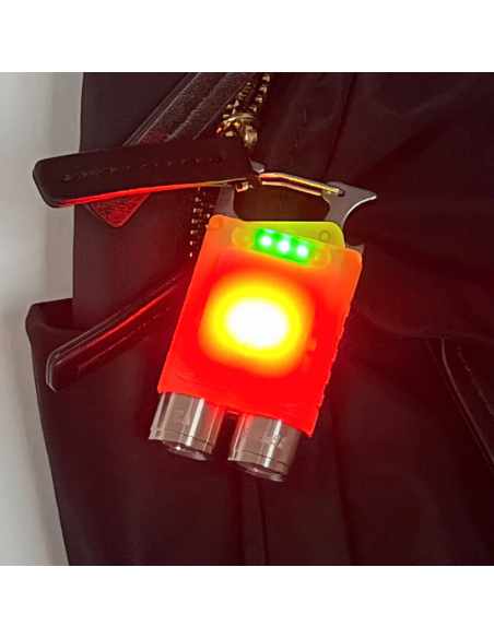 SPERAS V2 WIEDERAUFLADBARE EDC TASCHENLAMPE SPERAS V2 WIEDERAUFLADBARE EDC TASCHENLAMPE