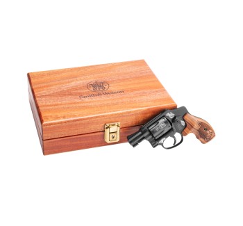 Revolver Smith & Wesson 442 Centennial Airweight 1-7/8" Cal 38 Special + P