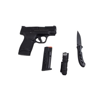 Pistola Semiautomatica Smith & Wesson M&P9 Shield Plus Con Torcia E Coltello Cal 9x19mm