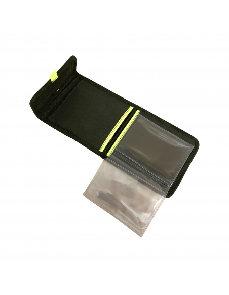 RISERVA HIGH VISIBILITY DOCUMENTS HOLDER CASE GREEN/YELLOW R1849 RISERVA HIGH VISIBILITY DOCUMENTS HOLDER CASE GREEN/YELLOW R1849